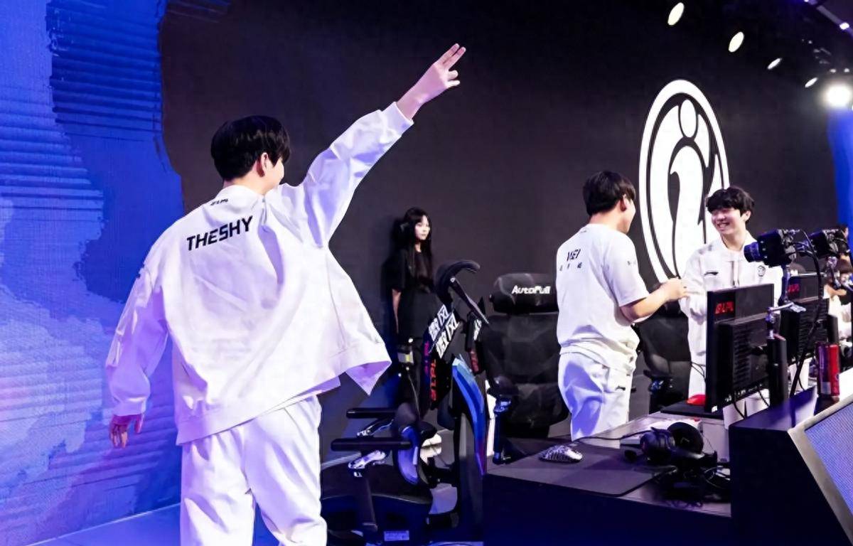 LGD公布2025LPL春季赛战队出征大名单